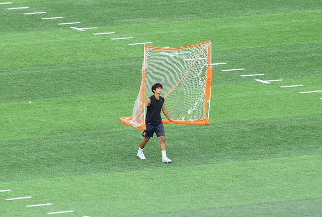 此前6场30+！爱德华兹今日半场仅出手5次贡献6分3失误